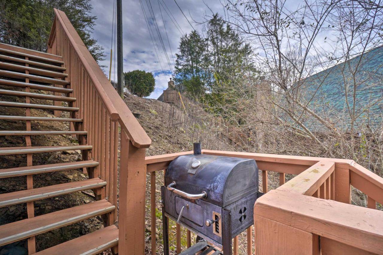 Inviting Sevierville Cabin With Deck And Hot Tub! エクステリア 写真